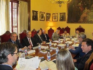 A la reunión ha asistido la vocal del CGPJ Mar Cabrejas